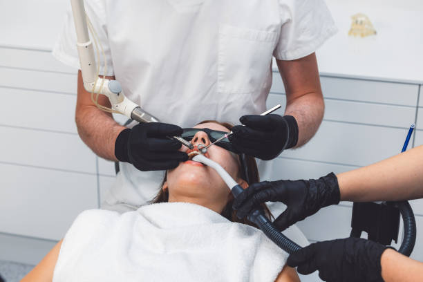 Best Emergency Tooth Extraction in Venice Gardens, FL